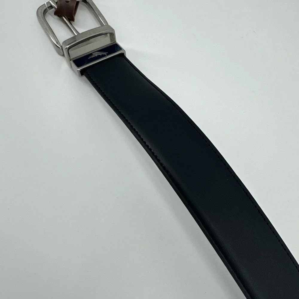 Tommy Bahama Men's XL 42-44 Reversible Buckle‎ Cognac Brown / Black Leather Belt